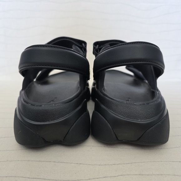 Nike Womens Jordan Deja Sandals Black Gold Shoes FN5036-001 Size 11 NEW - Picture 5 of 11